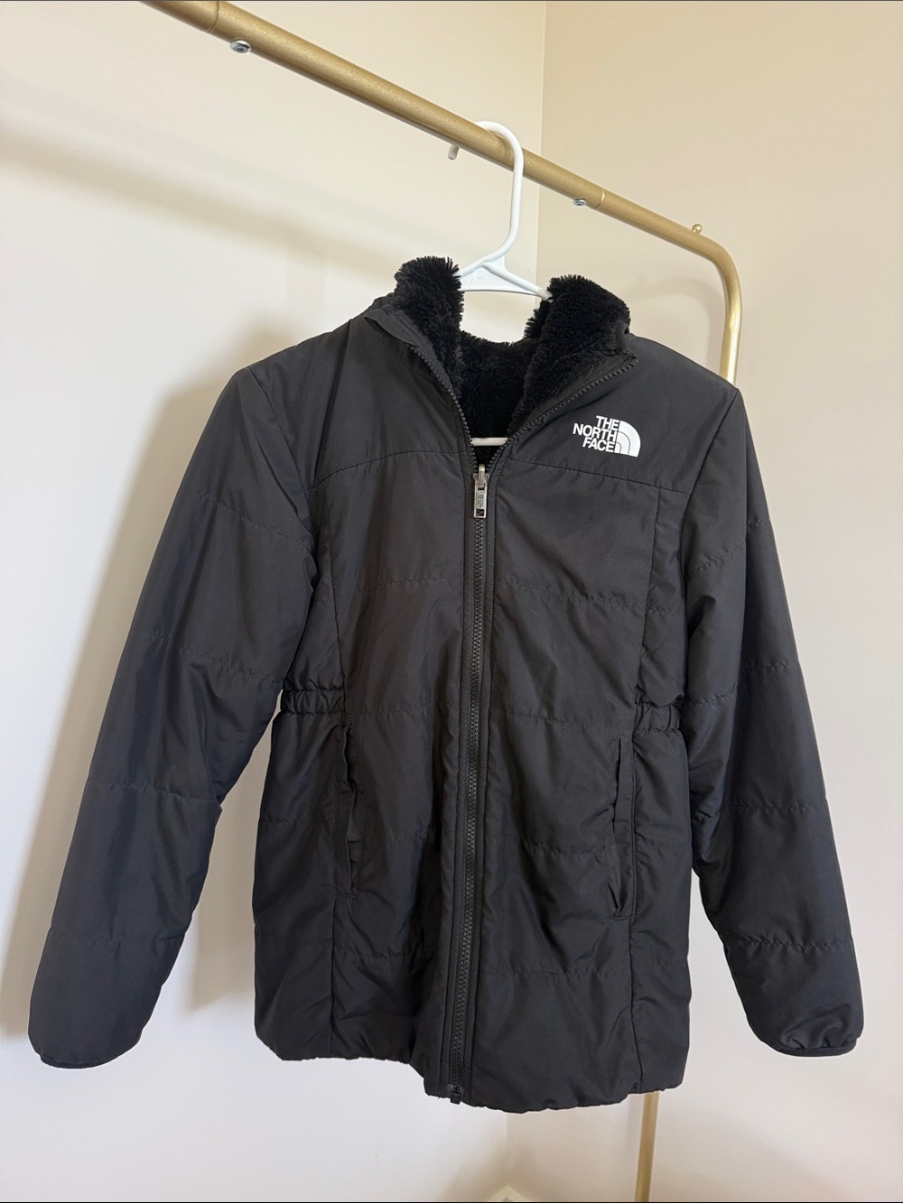 The North Face Kids Black Insulated Hooded Puffer Jacket